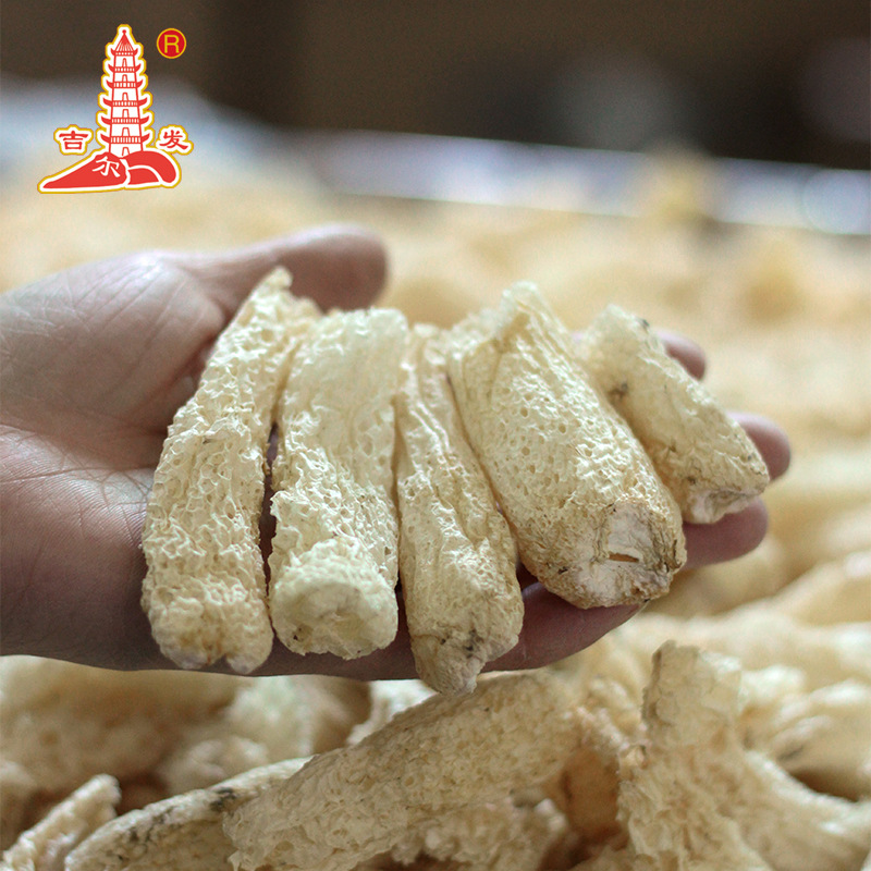 12561915669_1605593526